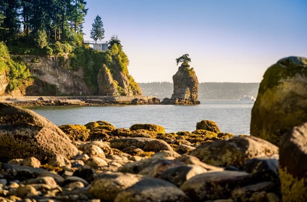 Siwash Rock, Stanley Park, Vancouver