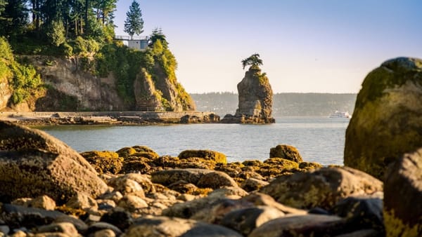 Siwash Rock, Stanley Park, Vancouver